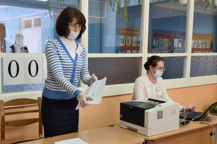 В Мурманской области прошла Всероссийская акция «Единый день сдачи ЕГЭ родителями»